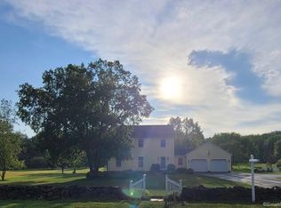 76 Hoffman Rd, Ellington, CT 06029