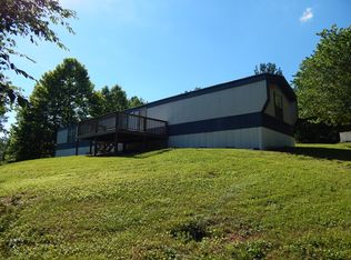 944 Simmons Branch Rd, Waynesboro, TN 38485