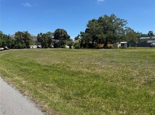 Bonita Ave, Nokomis, FL 34275