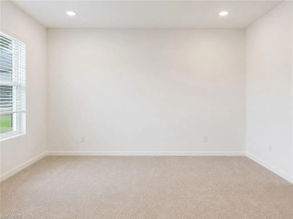 5 bed, 3.0 bath, 2587 sqft, $2,700 — Photo 4