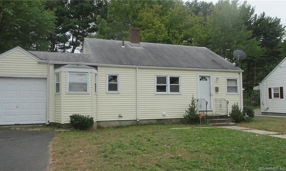 1st image of 72 Warren Dr