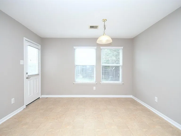 4915 Ibis Lake Ct — Photo 30