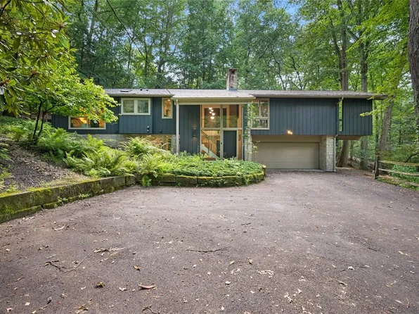 4944 Wexford Run Rd, Bradfordwoods, PA 15015