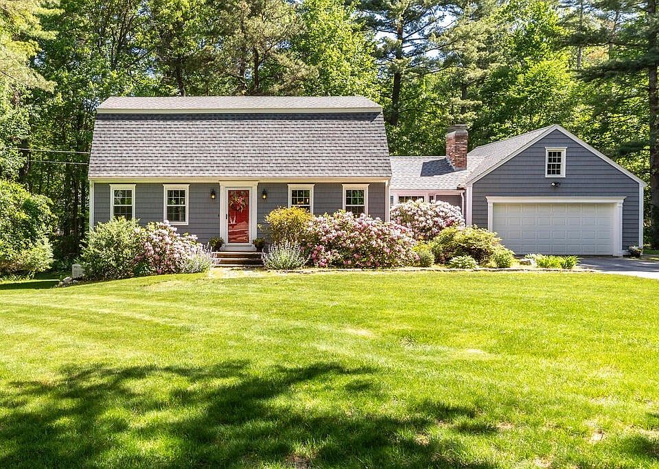 15 Dunstable Rd, Westford, MA 01886 | Zillow