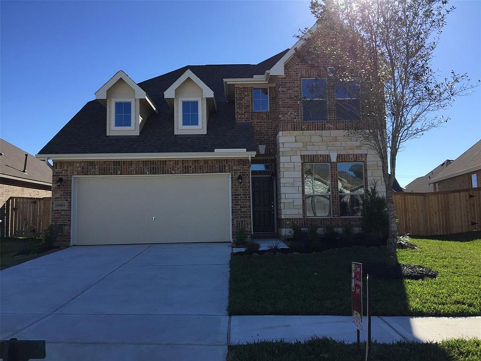 1st image of 19811 Chapel Valley Ct