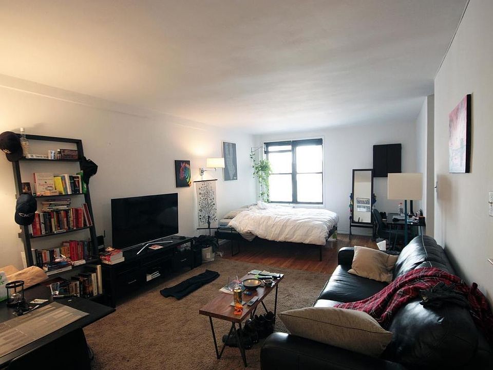 1st image of 650 Washington St #2B