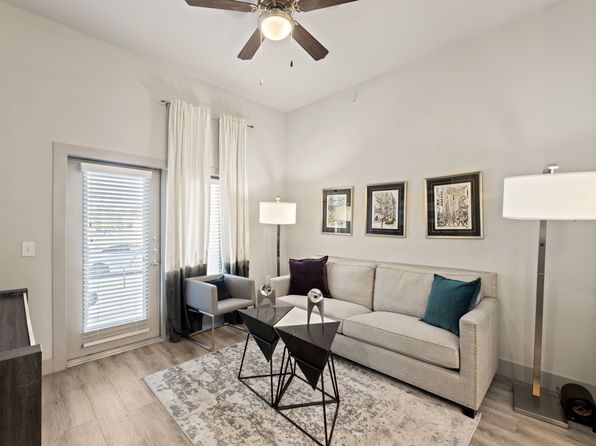 637 Samuels Ave APT 1003
