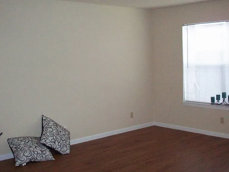 Boerne Townhomes — Photo 18
