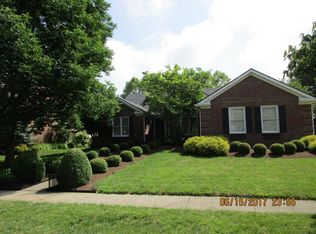 1401 Glenview Dr, Lexington, KY