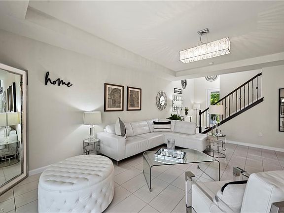 4th image of 9575 Bexley DR