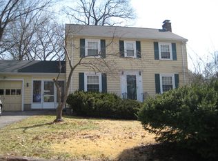 40 Cotter Rd, Newton, MA 02468