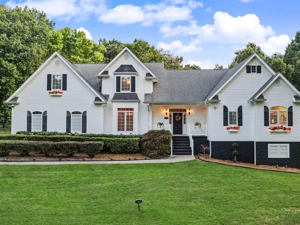 270 Sam Doak St, Greeneville, TN 37745
