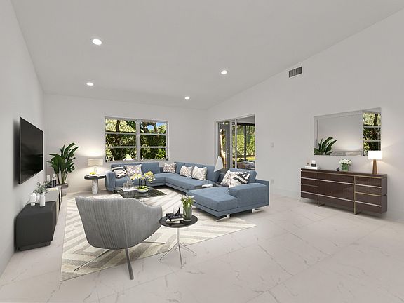 3rd image of 8273 Springtree Road