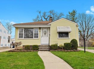 1323 Buckingham Ave, Lincoln Park, MI 48146