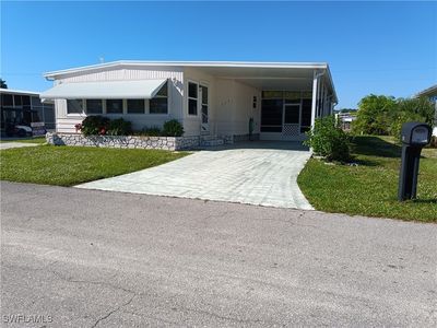 565 Peace Lake Ct, North Fort Myers, FL, 33917