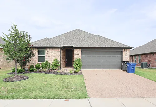 4012 Mockingbird Ln Photo 1