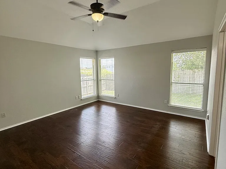1713 Lantana Dr — Photo 12
