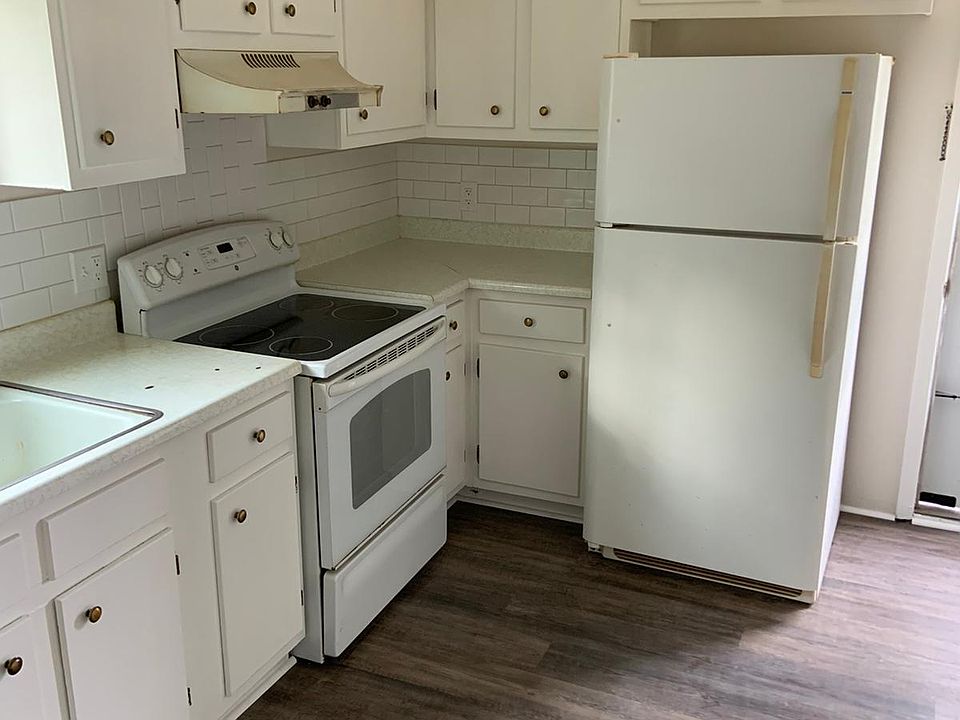 1st image of 1146 County Road 8 #1