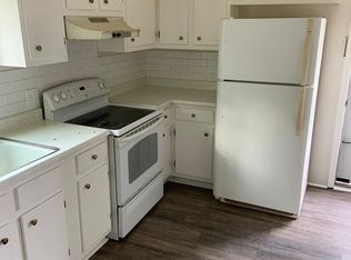 1146 County Road 8 #1, Farmington, NY 14425