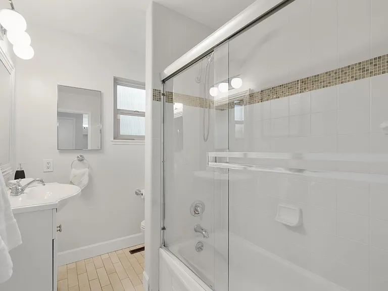 3901 Middlefield Rd #G — Photo 4