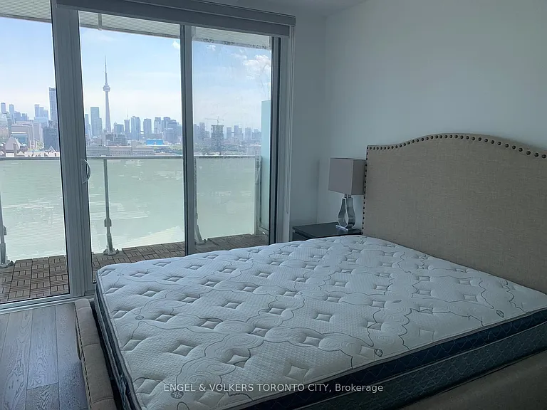 200 Bloor St W #2203 — Photo 7