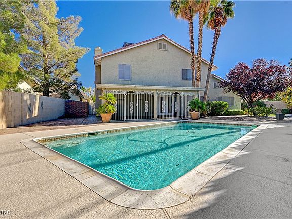 5th image of 1411 Covelo Ct