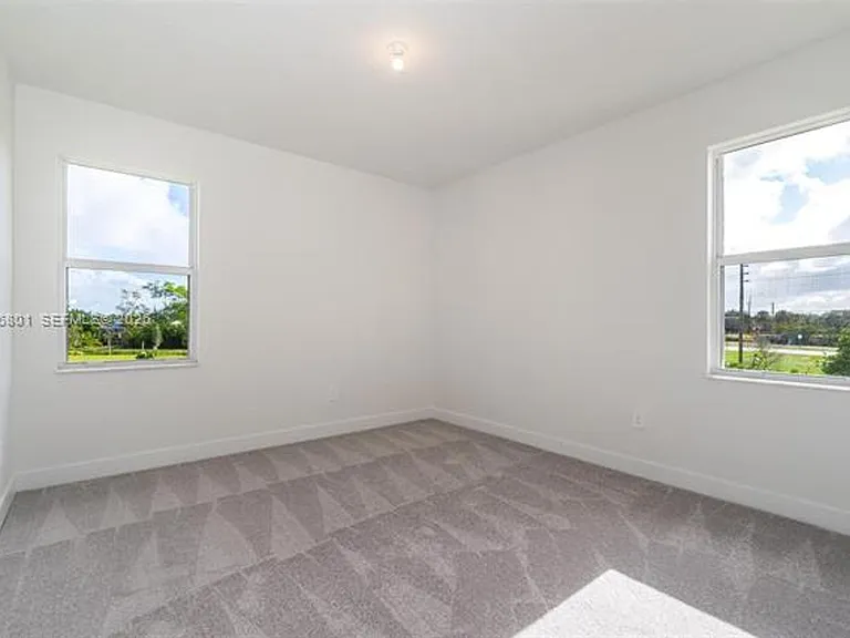 4480 SW 122nd Ter — Photo 17