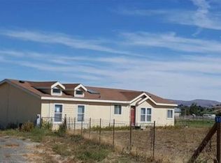 95 Foster Ln, Selah, WA 98942