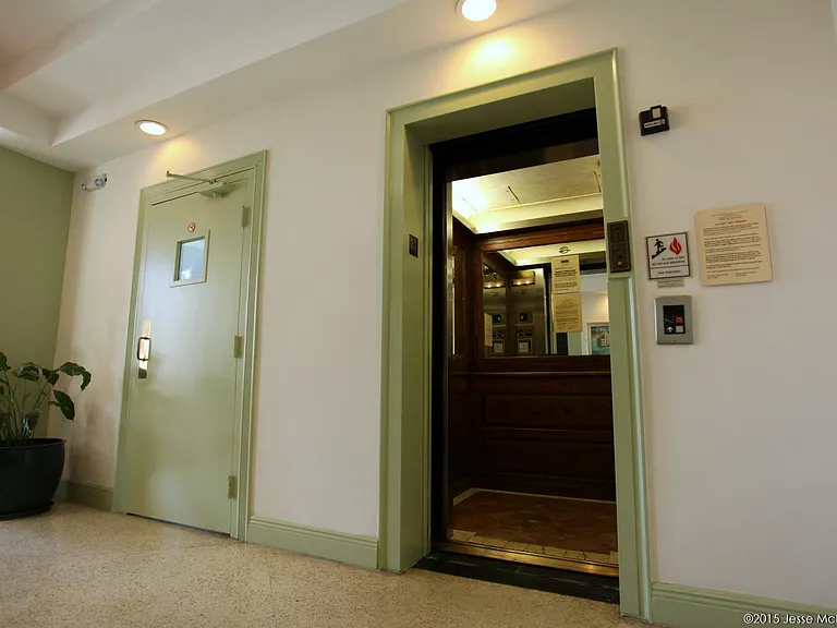 255 W 24th St #231 — Photo 24