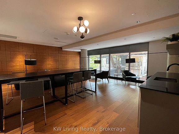 2nd image of 501 Adelaide St W #510