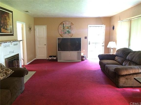 4th image of 3075 Genevieve St