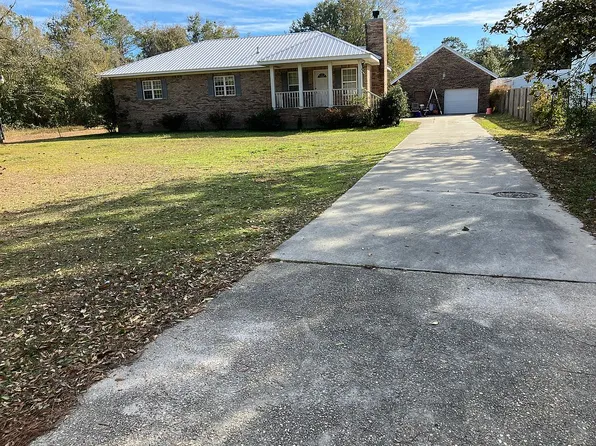 505 E Canal Dr, Gulf Shores, AL 36542