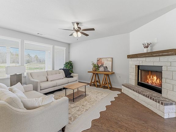 7th image of this home