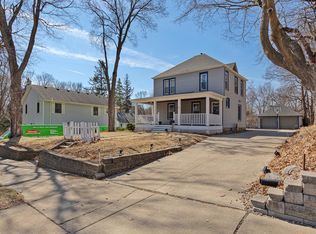 414 6th Ave NE, Faribault, MN 55021