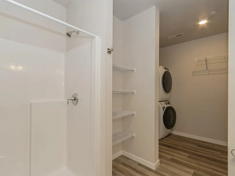 NewBo Lofts — Photo 30