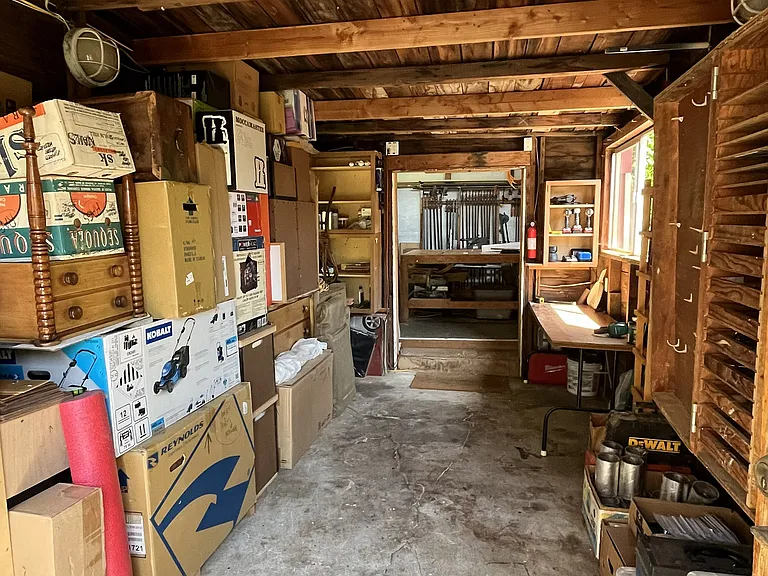 working garage