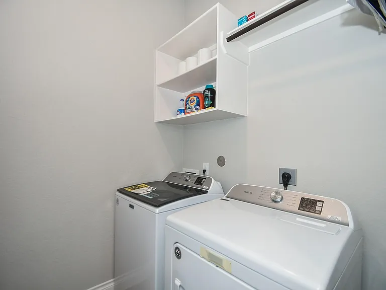 10131 Napier Dr — Photo 25
