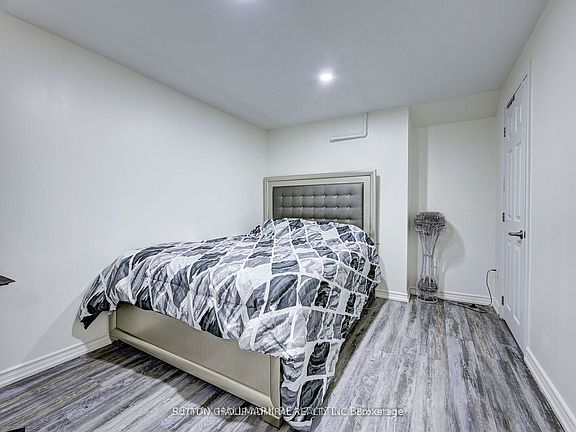 4th image of 205 London Rd