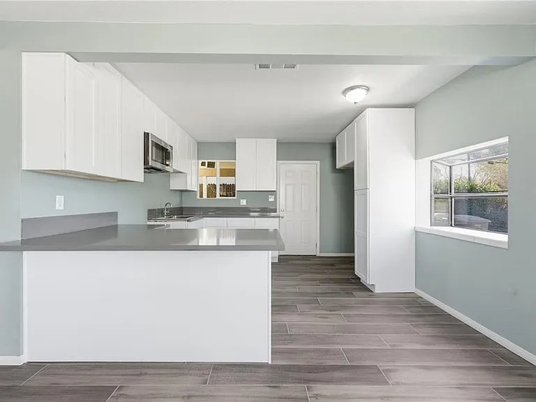 409 W Camellia Way — Photo 14