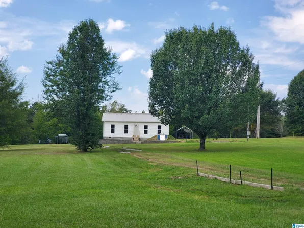 622 Rocky Hollow Rd, Jacksonville, AL 36265