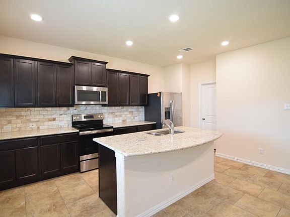 5th image of 3808 Ozark Dr