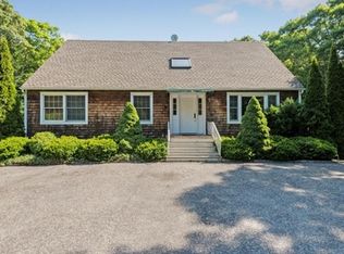 26 Cedar Ridge Dr, East Hampton, NY 11937