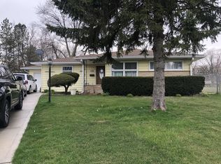 1911 Niva Ct, Waukegan, IL 60087