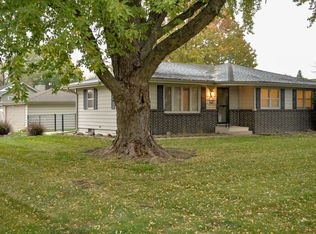 6895 NW Golden Ln, Des Moines, IA 50313