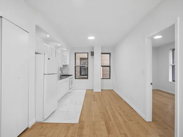920 Riverside Drive image 1 of 18