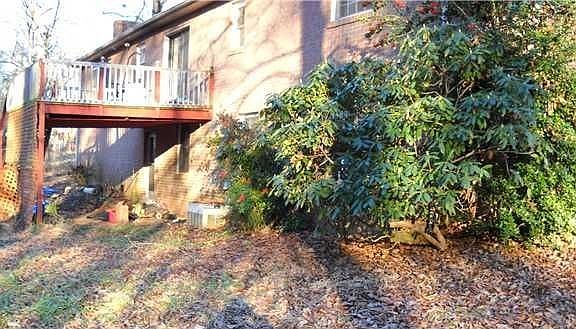 2nd image of 834 Kentwood Dr