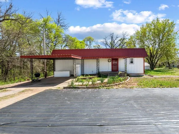 5350 Cemetery Rd, Noble, OK 73068