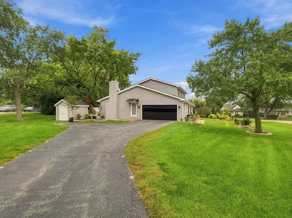 21W134 Club Ter, Itasca, IL 60143
