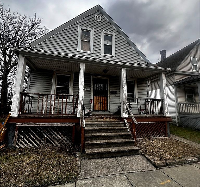 1st image of 1059 E 76th St