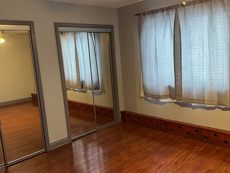 9S060 Lake Dr #12-102 — Photo 20